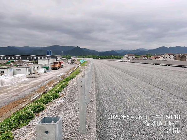 1604884426111029.png 圖片2.png